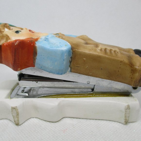 STAPLERS 2 Piece Set Ceramic Girl & Boy HUMMEL Style Figures Made In JAPAN - Picture 6 of 9